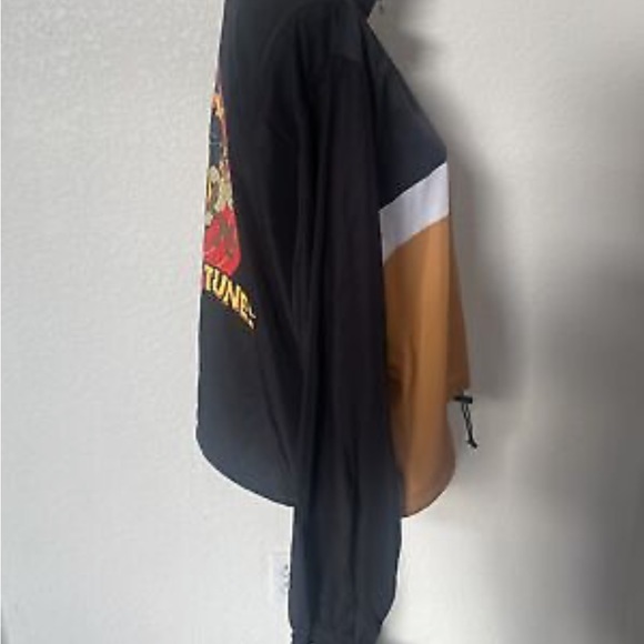 Retro 90’s Looney Tunes windbreaker jacket - Picture 4 of 8